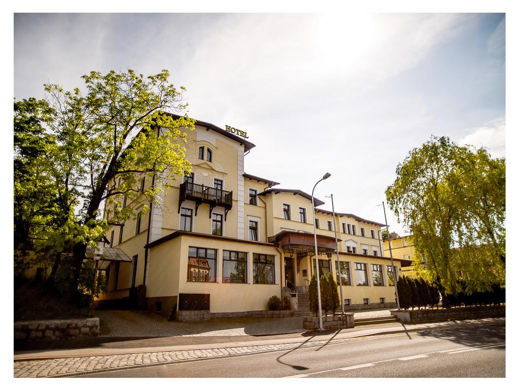 Hotel Fenix Jelenia Góra Exterior foto