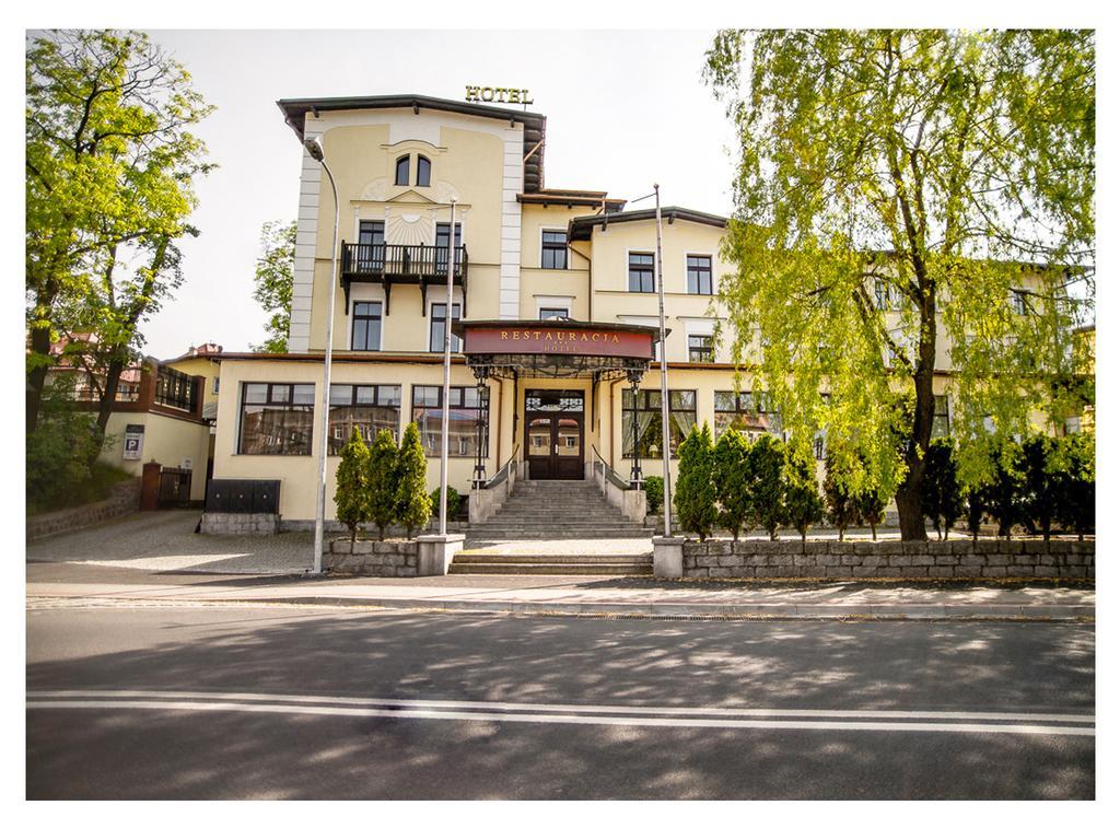 Hotel Fenix Jelenia Góra Exterior foto