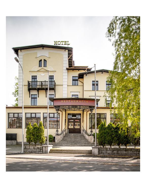 Hotel Fenix Jelenia Góra Exterior foto
