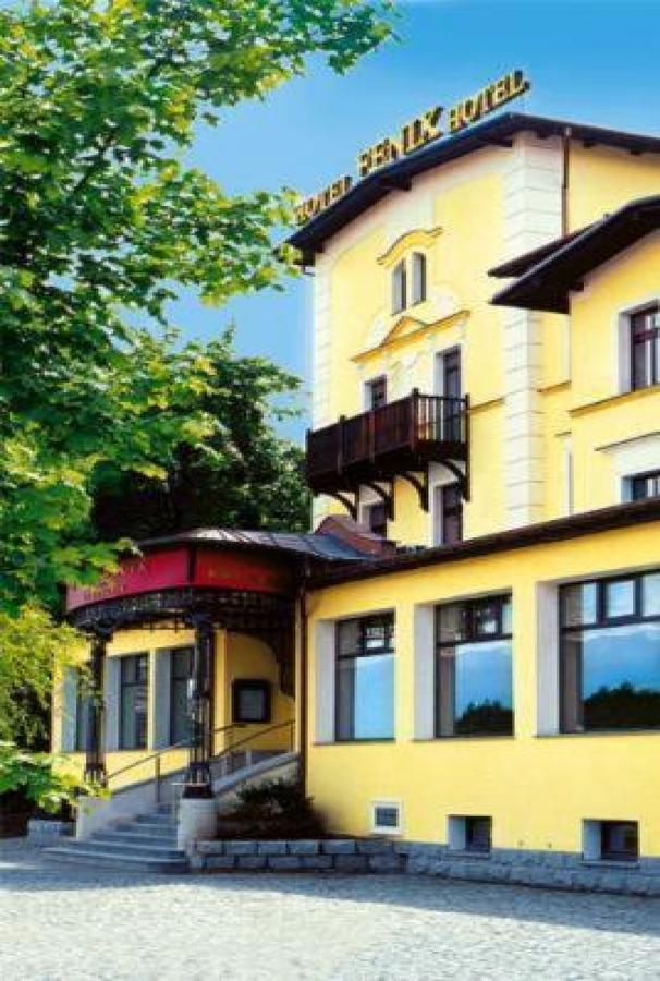 Hotel Fenix Jelenia Góra Exterior foto